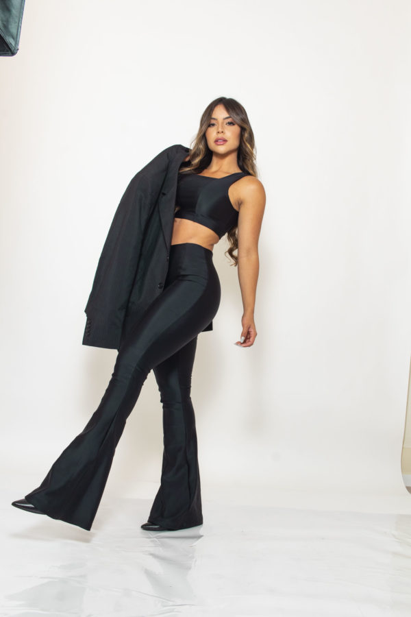 Calça Flare Paris - Preta - Imagem 9