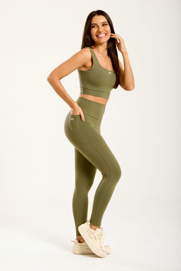 Cropped Femme Force - Matcha - Imagem 4