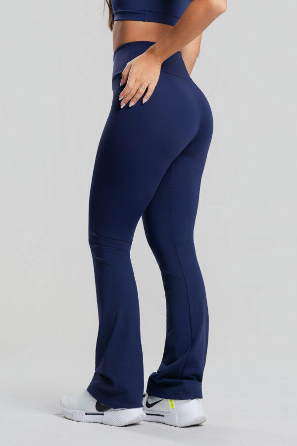 Calça Flare Aura - Marinho - Imagem 4
